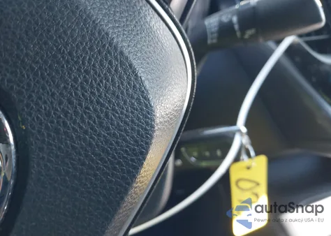 2020 Toyota Corolla Se z USA, uszkodzony, nr VIN 5YFS4RCE2LP029356